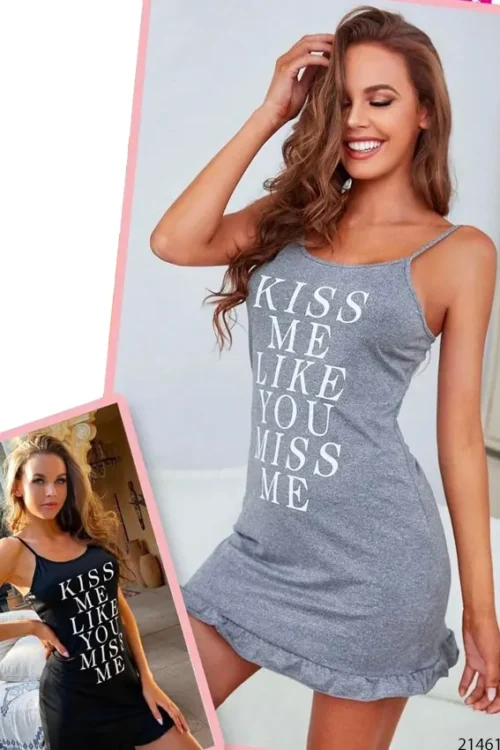 kiss me graphic letter print night shirt