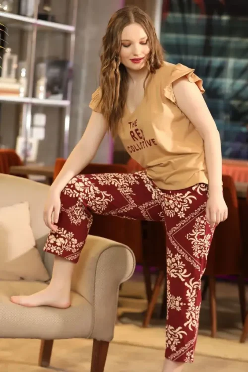 Short Sleeve Top & Floral Capri Pants PJ Set - Image 3