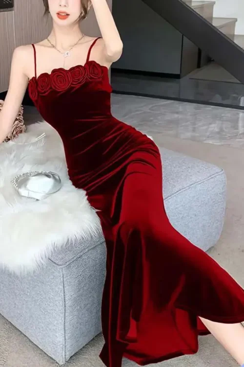 Elegant Velvet Maxi Dress - Image 4