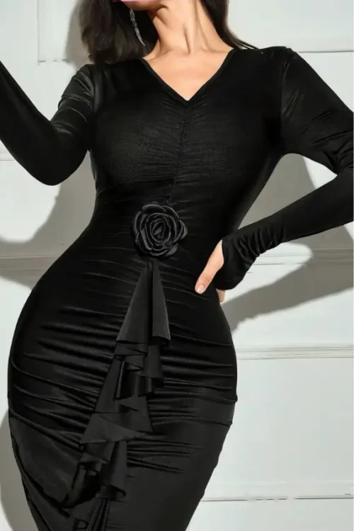 Elegant Long Sleeve Black Dress - Image 3