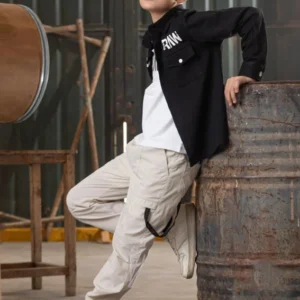 Stylish Long Sleeve Cargo Pants Outfit