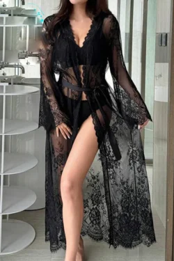 Elegant Lace Long-Sleeve Robe