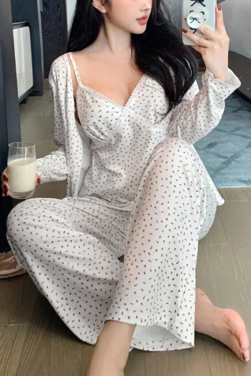 Stylish Polka Dot Pajama Set - Image 4