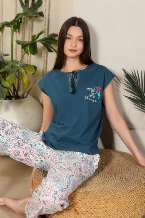 Stylish Patterned Pants & Cap Sleeve Top - Image 3