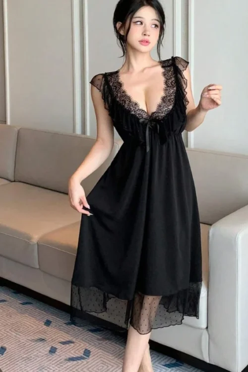 Black Lace-Trim Nightdress with Sheer Sleeves - Image 3