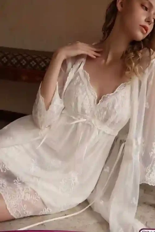 Elegant Lace Kimono Nightwear