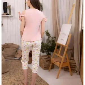 Floral Printed Capris with Bow Sleeves