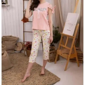 Floral Printed Capris with Bow Sleeves