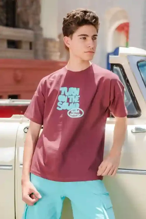 Graphic Tee with Half Sleeves