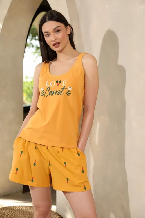 Cute Carrot Pattern Shorts Set - Image 2