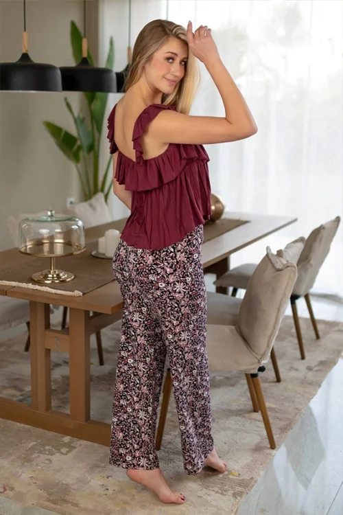 Floral Pattern Sleeveless Top and Pants - Image 2