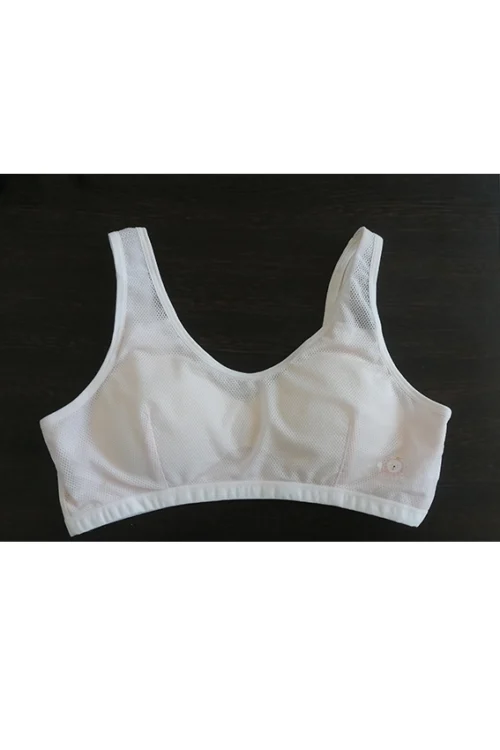 Stylish White Sleeveless Sports Bra