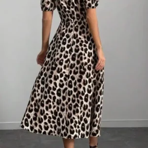 Chic Leopard Puff Sleeve Dress