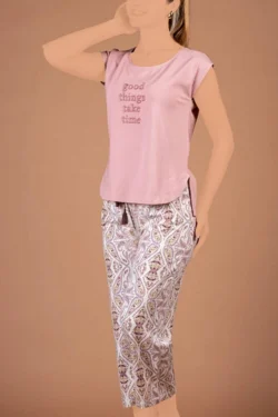 Stylish Paisley Print Capri Set