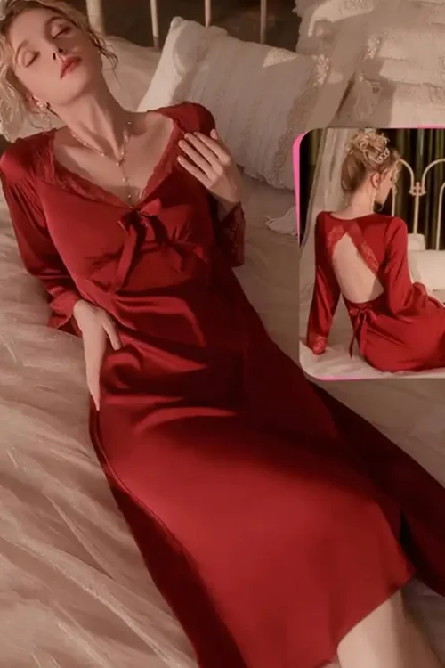Elegant Lace Backless Nightdress