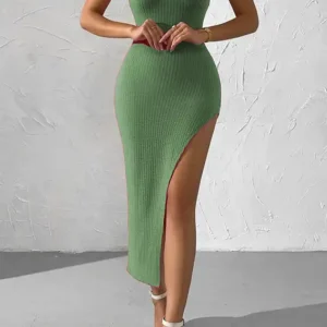 Elegant Green Halter Maxi Dress