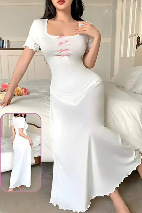 Elegant White Maxi Dress with Sleeves